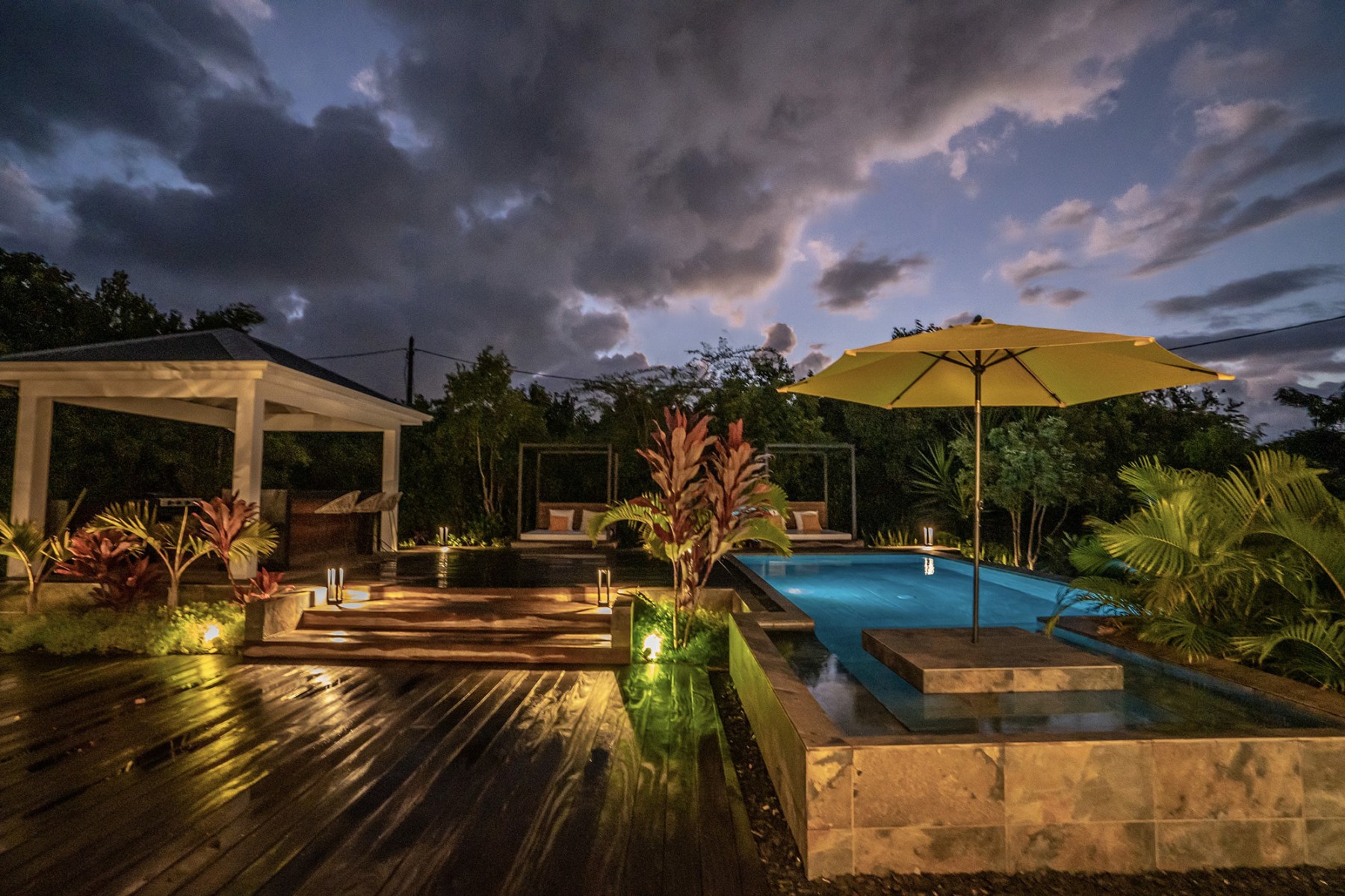 Terres-Basses - Villa 2 chambres avec piscine